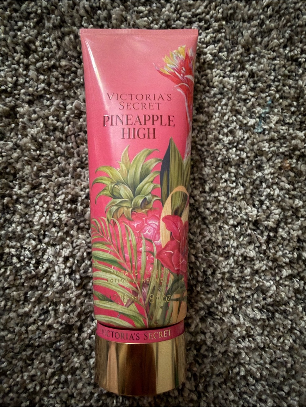 Victoria's Secret Pineapple High Body Lotion - Pink